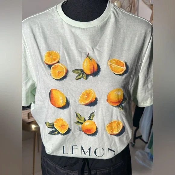 Lemons T shirt - Picture 3 of 4